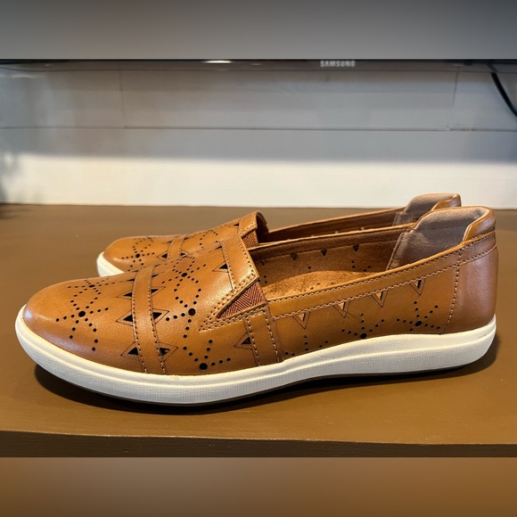 Cobb Hill Bailee Slip Loafers Russet Size 7.5 EEUC - Picture 4 of 8